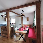 Almnest - Lachtal