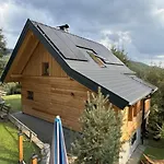 Almnest - * Lachtal