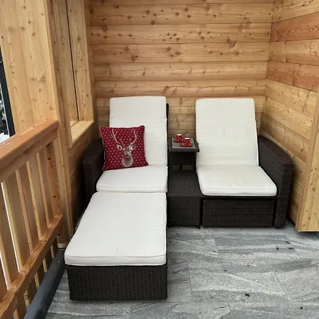 Almnest - Holiday home